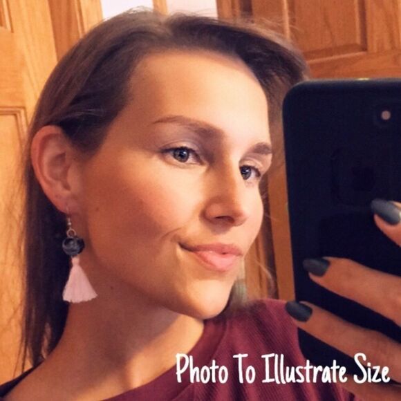 Tassel Earrings Tan NEW Handmade USA Festival Boho Unique Feminine - Picture 6 of 7